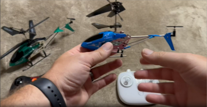 Syma S107he (Blue new model) Vs Syma S50H RC Helicopter